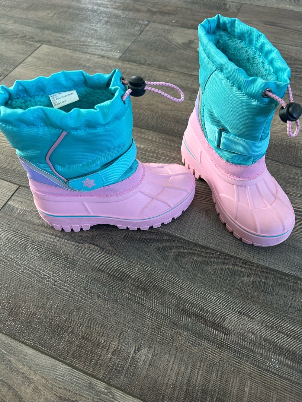 Kids Waterproof Winter Boots in Pink and Teal’s